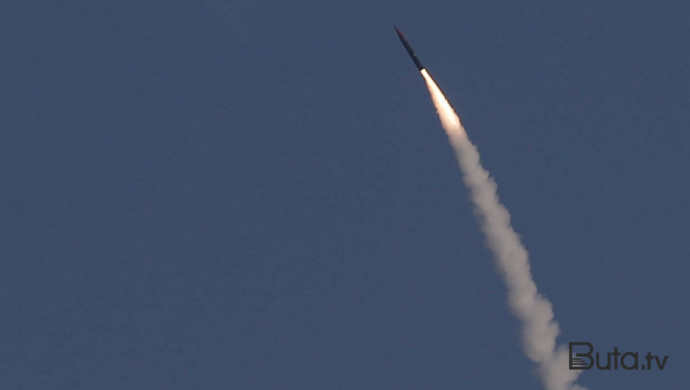  Husilər ABŞ gəmisinə raket zərbəsi endirdi  