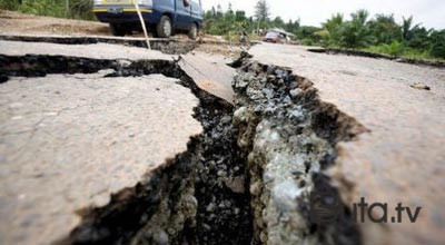  Azərbaycanda zəlzələ anının görüntüləri - Video  