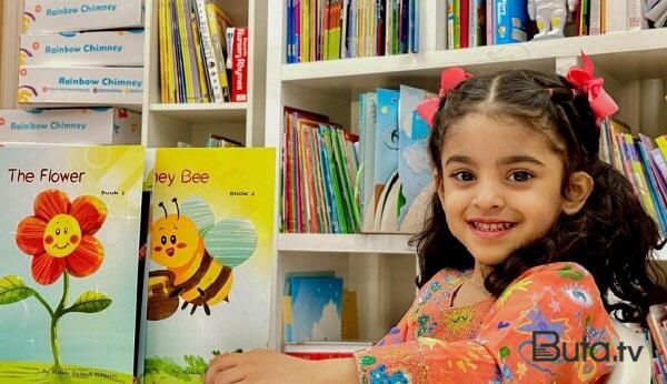  3 yaşlı qız dünyanın ən gənc yazıçısı kimi tarixə düşdü  