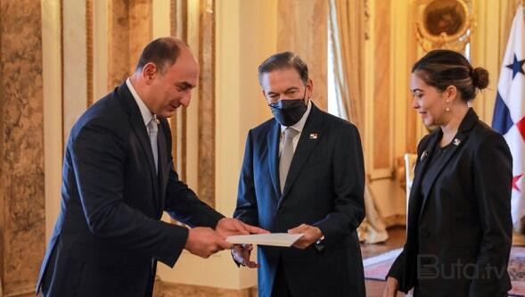  Panama prezidenti səfirimizlə görüşdü - Foto  