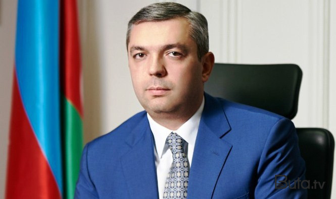  PA rəhbəri yeni sədri kolektivə təqdim etdi  