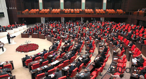  Türkiyədə deputatın mandatı ləğv edildi  