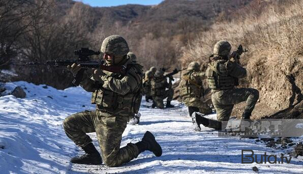  Azərbaycan Ordusu yüz təlim keçirib, biz isə... - Manqasaryan  
