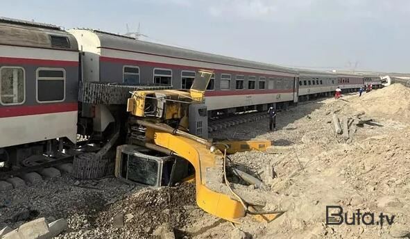  Hindistanda qatar relsdən çıxdı: ölənlər var  
