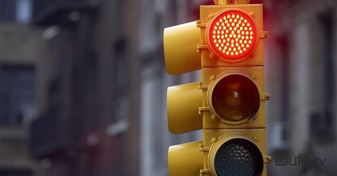  Qırmızı işıqdan keçən və “protiv” sürənlərin cəriməsi artırılır  