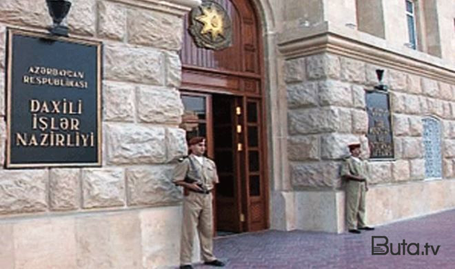  Bölmənin qarşısında ölən şəxslə bağlı açıqlama...  