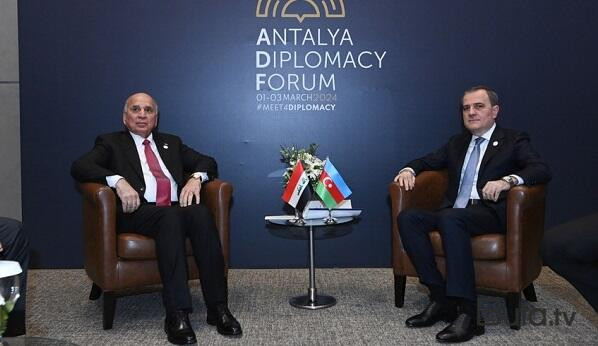  Azərbaycan və İraqın XİN başçıları görüşdü  