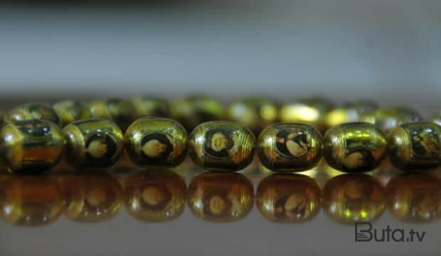  Bakıda maşın qiymətinə satılan təsbeh - Foto  