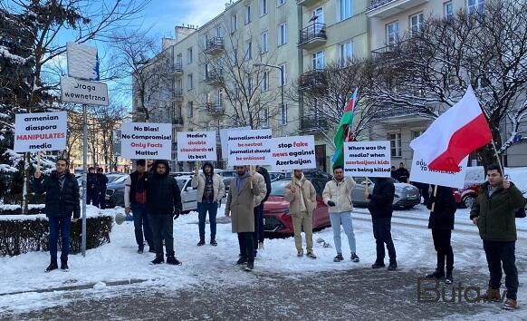  Varşavada fermerlərin aksiyası: Seymə daxil oldular - Video  