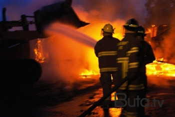  Gədəbəydə 12 otaqlı evdə yanğın baş verdi  