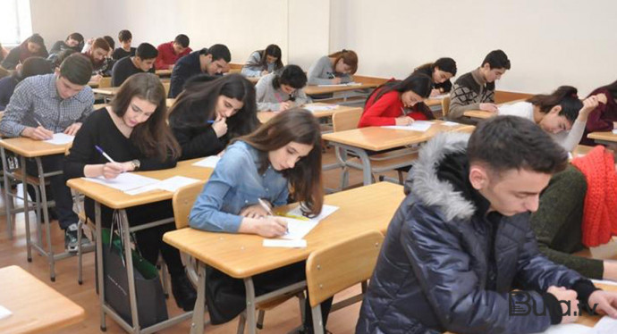  Bu gün 53 mindən çox şagird imtahan verdi  