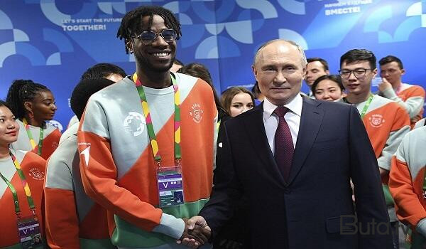  Putin: Bu cür saş düzümü istəyirəm - Foto  