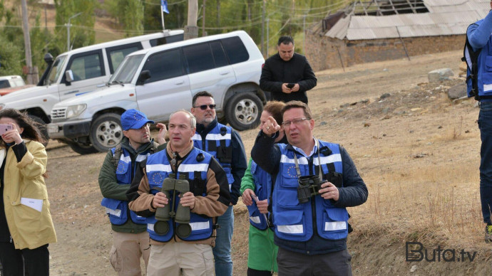  AB müşahidəçiləri Ermənistanda qəzaya uğradılar - Foto  