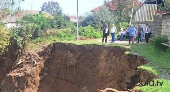  Cəlilabadda sürüşmə: evlər təhlükə altındadır  