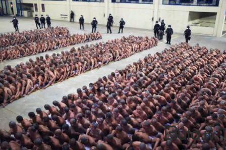  Fransada məhbusların sayı rekord həddə çatdı  