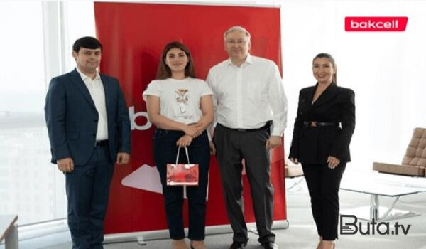  Bakcell çempion şahmatçı Ülviyyə Fətəliyevanı təbrik etdi  