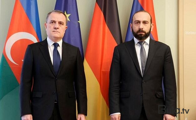  Mirzoyan Bayramovla Almatı görüşünü şərh etdi  