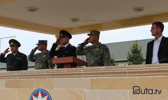 Bu vəzifəli şəxslərlə yüksək rütbəli hərbçilər toplaşdı - Foto  
