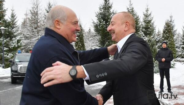  Lukaşenko Füzuliyə getdi, Əliyev şəxsən qarşıladı - Video  