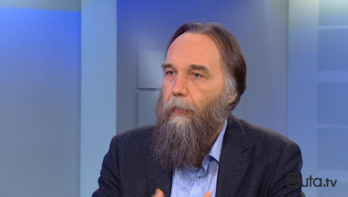  Dugin: Dünyada yalnız bu iki qüvvə döyüşür  