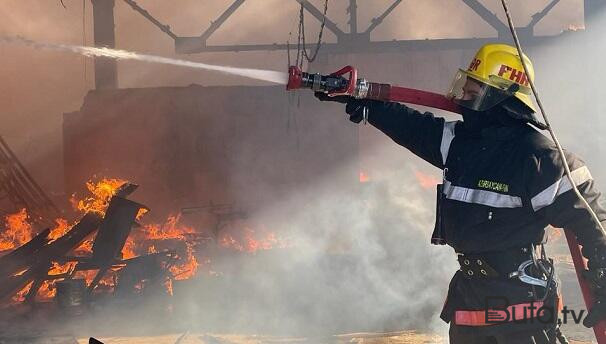  Bakıda Babək prospektində yanğın başladı  