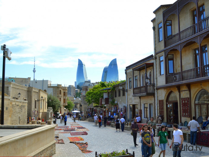  İçərişəhərdəki bu restoran külli miqdarda cərimə edildi  