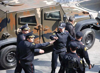  Bakıda evə basqın: Şübhəli şəxs zərəsizləşdirildi  