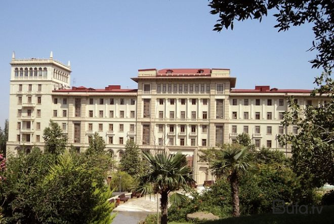  Universitetlərdə illik təhsil xərclərinin yeni miqdarı açıqlandı  