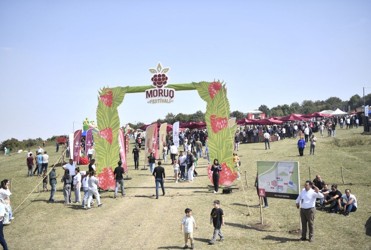  Göygöldə ilk dəfə olaraq “Moruq Festivalı” keçirilir  