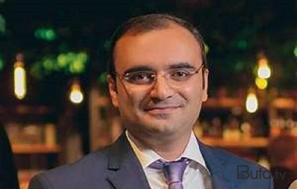  Prezidentin işdən çıxartdığı başçı danışdı  