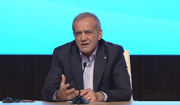  Pezeşkian Azərbaycana gəlir  