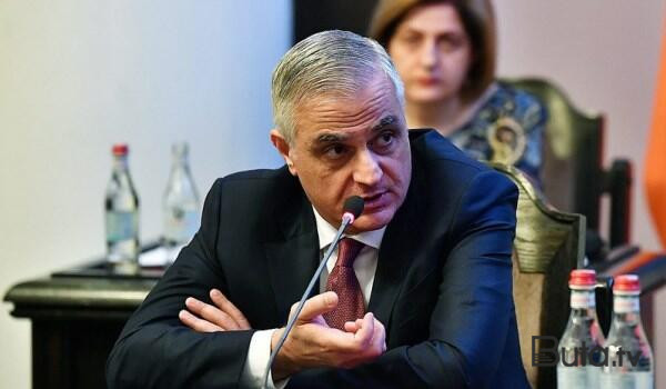  Bakıdan İrəvana daha bir jest - Qriqoryan da danışdı  