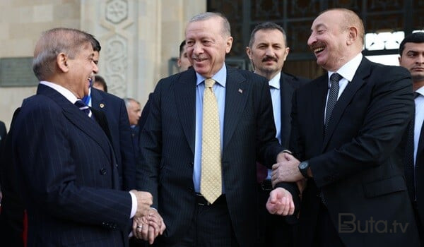  Ərdoğan Bakıdakı paraddan fotolar paylaşdı  