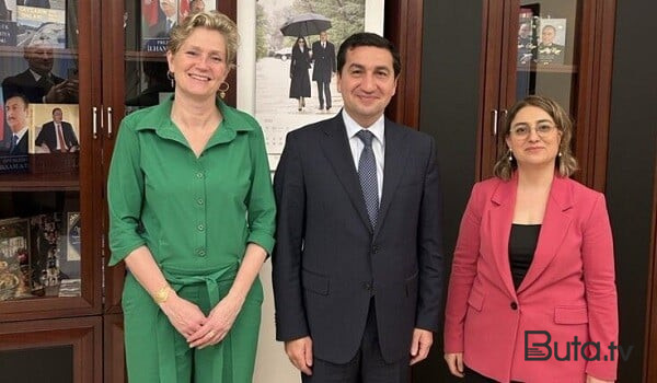  Hikmət Hacıyev Niderland səfiri ilə görüşdü  