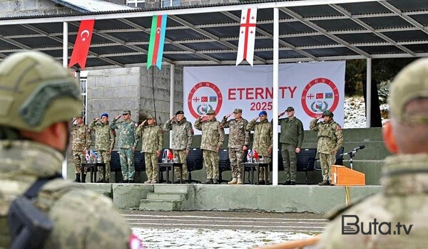  Azərbaycan hərbi qulluqçuları Qarsda təlimdə - Foto  