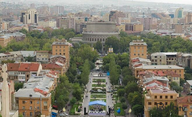  İrəvanda “artsax nümayəndəliyi”: məhkəmə niyə 2026-ya qalır?  