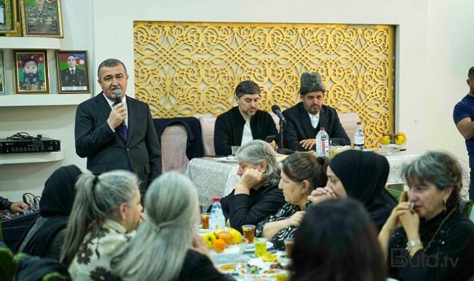  Xətaidə Aprel şəhidlərinin xatirəsinə ehsan verildi  