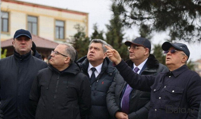  Bakıda yol bağlandı: Heydərov əraziyə gəldi - Video  