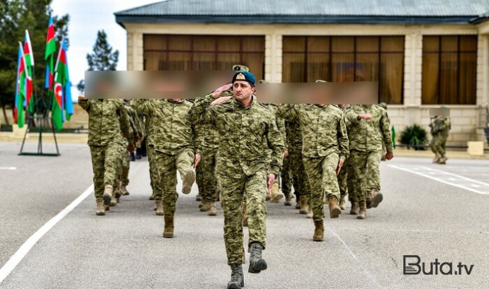  DSX-nin elit hərbçilərinə beret verildi - Foto  