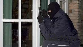  Bakıda marketlərdən oğurluq edənlər ələ keçdi  