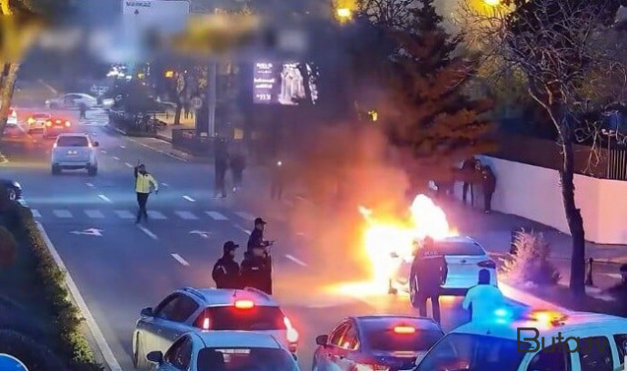  Bakıda ağır qəza: “Toyota” yandı, ölən var - VİDEO 