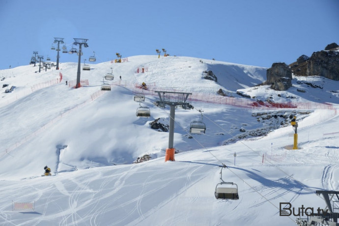  Bu əraziyə bir metrdən çox qar yağdı  