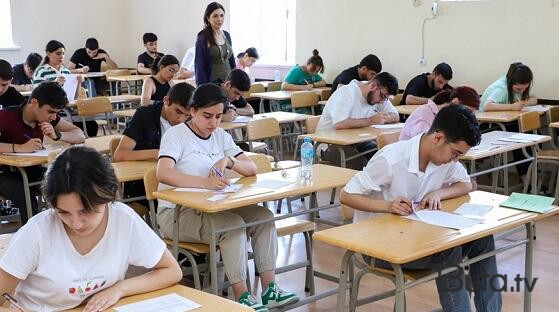  Naxçıvanda da buraxılış imtahanları keçirildi  