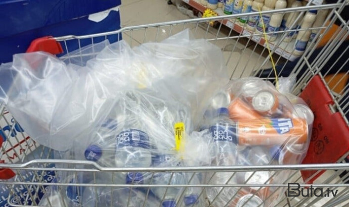  Marketdə istehlaka yararsız məhsullar aşkarlandı  