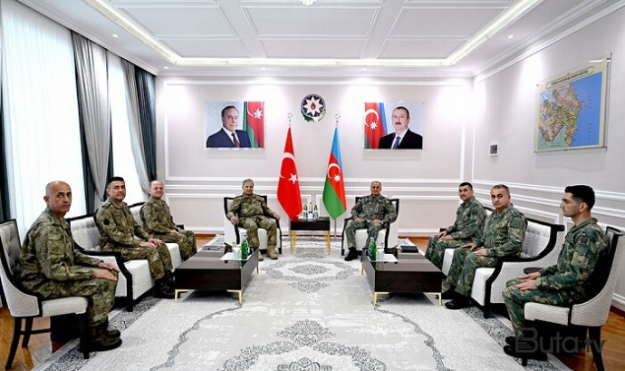  Hikmət Mirzəyev türkiyəli generalla görüşdü  