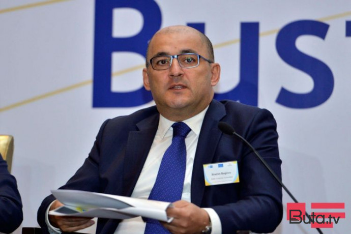  Komitə sədri gömrükdə sahibsiz qalan mallardan danışdı  