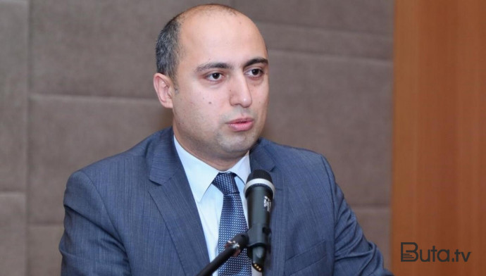  Emin Əmrullayev direktoru işdən çıxartdı  