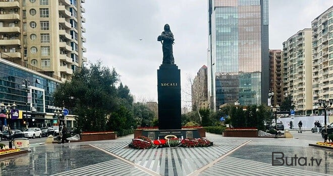  FHN kollektivi Xocalı soyqırımı abidəsini ziyarət etdi  