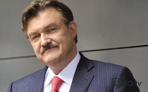  Məşhur jurnalist barədə həbs qərarı - Axtarışa verildi  