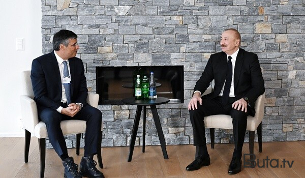  İlham Əliyev Davosda Andre Esteveslə görüşdü  